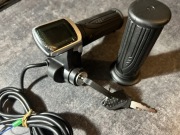 Manetka z wyświetlaczem i stacyjką do hulajnogi elektrycznej + grip