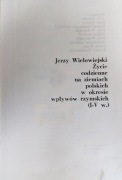 Wielowiejski - Życie codzienne na ziemiach polskich w okresie wpływów...