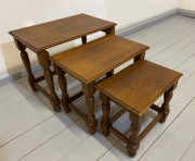 KOMPLET 3 STOLIKÓW TROJAKI DĄB  TRANSPORT CAŁA POLSKA