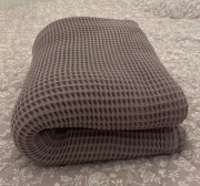 Narzuta waflowa fioletowa