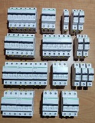 Osprzęt rozdzielnicy Schneider 