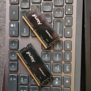 DDR4 Kingston Fury KF426S15IB1/16 2*16GB=32GB DDR4-2666 CL15 260-Pin SODIMM