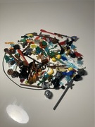 Garstka elementów Lego minifigures