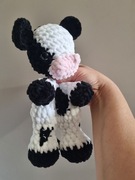 Krówka przytulanka na szydełku