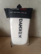 Ochraniacze do karate na golenie i stopy, nowe, nie odpakowywane.