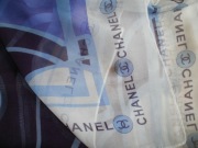 CHANEL DUŻA JEDWAB APASZKA SZAL WZORY LOGO JEDWABNA BŁĘKITNA 180X60