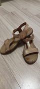 Sandałki firmy Lasocki rozm. 36