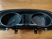 Zegary licznik z ramką VW PASSAT B8 29550KM IGŁA