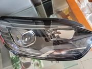 Lampa prawa Scenic IV 