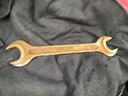 Klucz nieiskrzący płaski 41na46