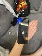 iPhone SE 2020 nie zqblokowany