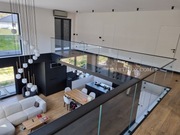 Szklane balustrady, balustrady ze stali nierdzewnej ze szkłem, balustrady