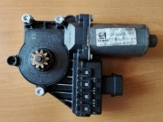 Opel Zafira B silnik podnośnik elektryczny szyby prawy przód GM13132435 PH 
