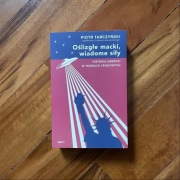 Oślizgłe macki, wiadome siły. Historia Ameryki w teoriach spiskowych