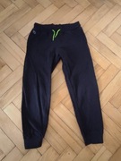 Spodnie w stanie bardzo dobrym 10-12 lat