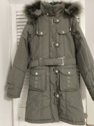 Nowa oliwkowa kurtka/płaszczyk