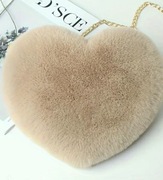 Pluszowa torebka na ramię w kształcie serca 