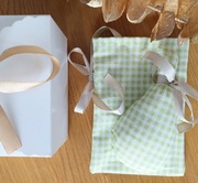 Box prezentowy z woreczkiem na kartę podarunkowową, prezent