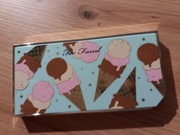 paleta rozświetlaczy TOO FACED