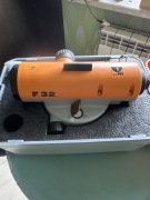 Niwelator dalmierz optyczny NEDO F32