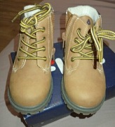 Buty dla dzieci Fila JAK NOWE