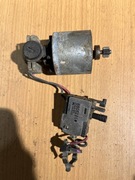 Włącznik wylacznik i silnik z szczotkotrzymaczem 14,4v oryginał 6505284