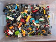 LEGO mix klocki i minifigurki 
