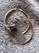 Zestaw bransoletek kolor srebro i różowe złoto  MINT VELVET 