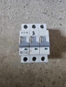 Wyłącznik nadprądowy EATON B16 3P