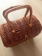 Kuferek wiklinowy  na bibeloty ok.15x15x9 cm