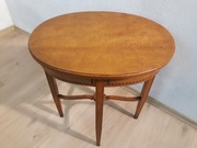 Zabytkowy stolik kawowy drewniany owalny intarsje