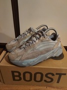 Adidas Yeezy boost 700 v2 hospital blue