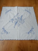 Serweta ręcznie haftowana 