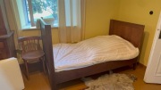 Drewniane łóżko przedwojenne 