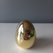 ZŁOTE JAJKO FIGURKA OZDOBA WIELKANOCNA DEKORACJA 