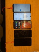 Zestaw telefonów