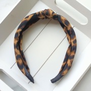 Elegancka retro seksowna opaska z nadrukiem lamparta print 