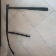 listwy wewnętrzne szyby drzwi prawe ,przód, tył Volvo XC 40