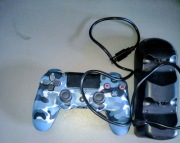 Pad  do ps 4 + ładowarka 