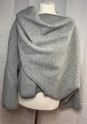 płaszcz / peleryna / sweter 100% wełna Zara