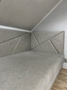 Łóżko tapicerowane w bardzo dobrym stanie