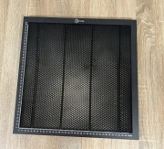 Stół do lasera, grawerowanie, struktura plastra miodu, wymiar 350x350mm 