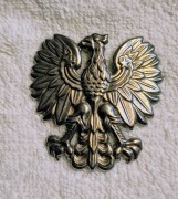 Orzełek wojskowy do czapki. Okres PRL 2 szt.