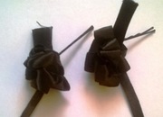 Satynowa spineczka kokardka 