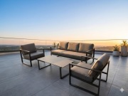 Zestaw sofa dwa fotele stolik Vonge Jysk.