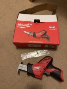 Milwaukee C12 HZ-0 piła szablasta 12v M12 ładowarka i bateria 