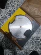 Tarcza do cięcia metalu na sucho 355x2.2  35.5 cm 