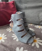 Sandały Reserved 36 baby blue jeans na obcasie nowe