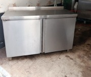 Szafka stół gastronomiczny że stali nierdzewnej 