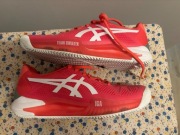 Buty tenisowe Igi Świątek z personalizowanym grawerem